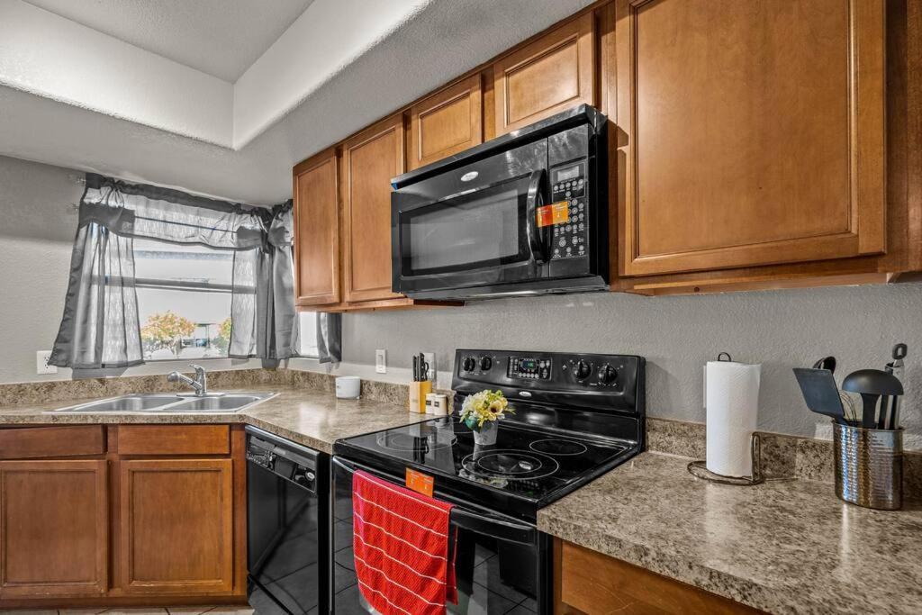 Tucson The Greens! 3Br Apt W/ Pool & Spa Exterior photo